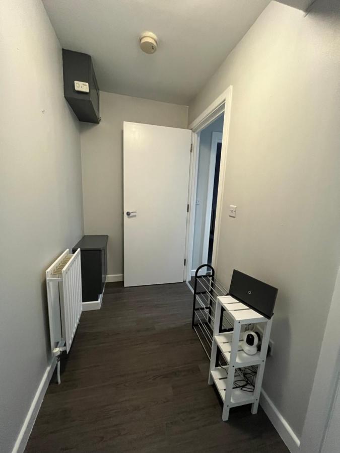 2 Bedroom Ground Floor Apartment 贝尔法斯特 外观 照片